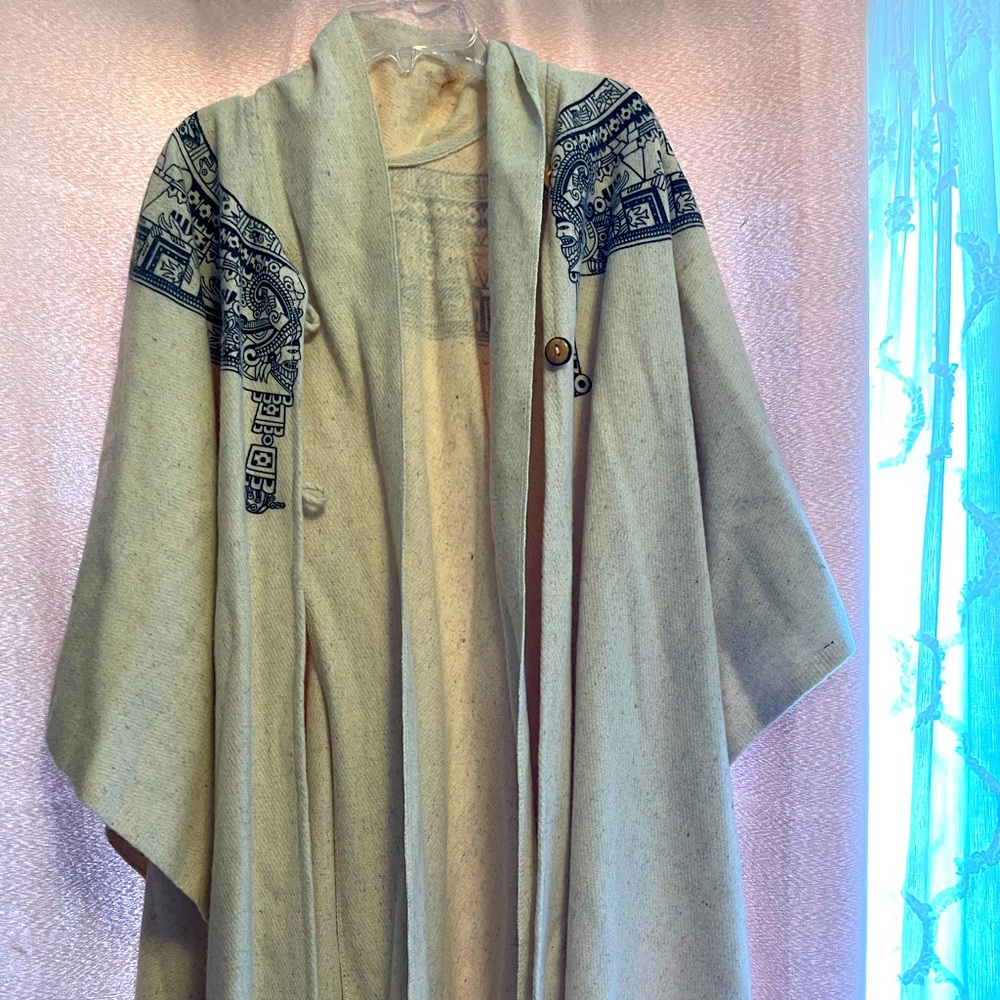Aztec Design Cream and Black Women's Cloak/Cape